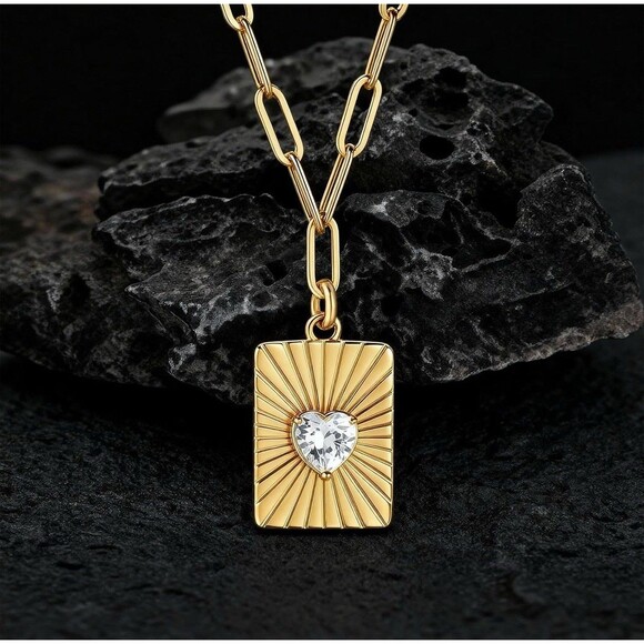 Black Ace of Hearts Necklace 2 Side Poker Pendant Gold Plate Cubic Zirconia Gift - Picture 2 of 6